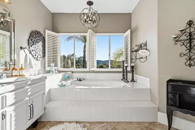 2763 Canyon Oak Place, Escondido, CA 92029 - Photo 35