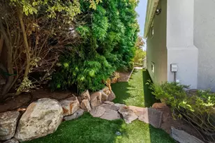 3736 Donna Ct, Carlsbad, CA 92008 - Photo 39