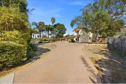 1940 Alta Vista Drive, Vista, CA 92084 - Photo 5