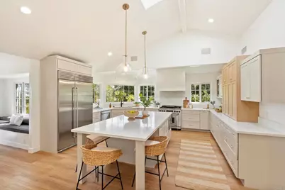 1102 Fleetridge Drive, San Diego, CA 92106 - Photo 13