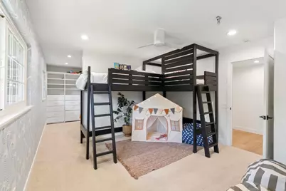 1102 Fleetridge Drive, San Diego, CA 92106 - Photo 35