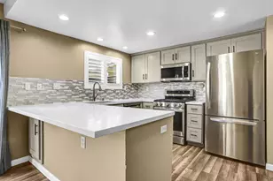 1887 Montgomery Ave, Ventura, CA 93004 - Photo 17