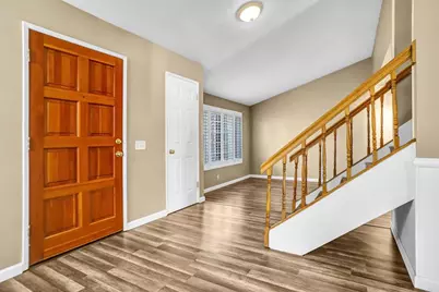 1887 Montgomery Avenue, Ventura, CA 93004 - Photo 5