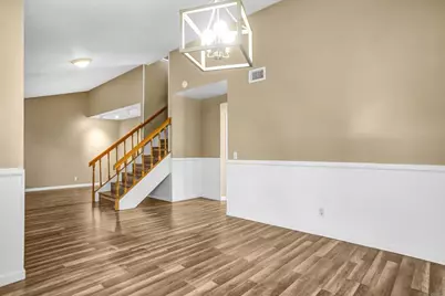 1887 Montgomery Avenue, Ventura, CA 93004 - Photo 7