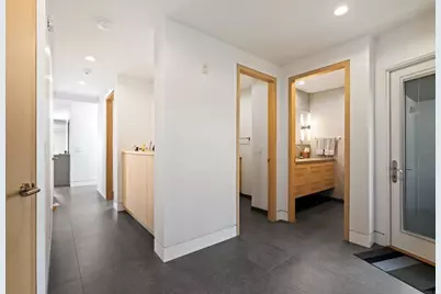 2110 Avenida De La Playa #C, La Jolla, CA 92037 - Photo 23