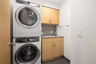 2110 Avenida De La Playa, La Jolla, CA 92037 - Photo 21