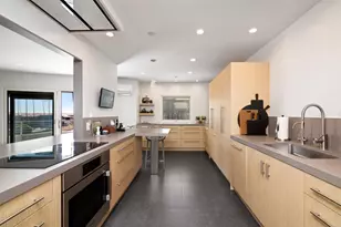 2110 Avenida De La Playa, La Jolla, CA 92037 - Photo 11