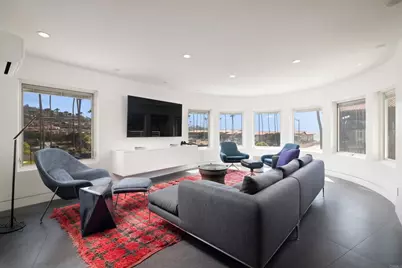 2110 Avenida De La Playa #C, La Jolla, CA 92037 - Photo 1