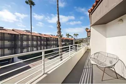 2110 Avenida De La Playa #C, La Jolla, CA 92037 - Photo 5