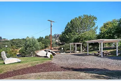 28444 Fallen Tree Lane, Escondido, CA 92026 - Photo 57