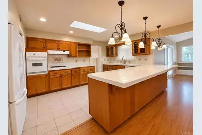 25875 Coombe Hill Drive, Menifee, CA 92586 - Photo 9