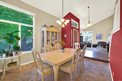 2207 Pleasantwood Lane, Escondido, CA 92026 - Photo 15