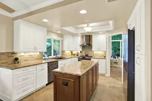 2207 Pleasantwood Ln, Escondido, CA 92026 - Photo 17