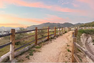 35076 Hacienda Heights, Fallbrook, CA 92028 - Photo 27