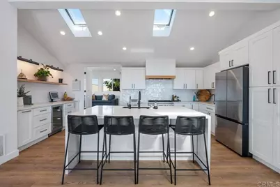 1875 Parliament Drive, Encinitas, CA 92024 - Photo 3