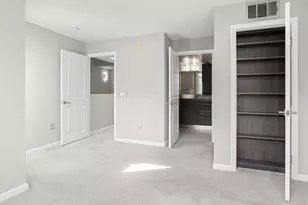 687 S Coast Hwy 101, Encinitas, CA 92024 - Photo 17