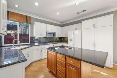 29604 Gracilior Drive, Escondido, CA 92026 - Photo 15