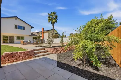 13879 Paseo Cardiel, San Diego, CA 92129 - Photo 35