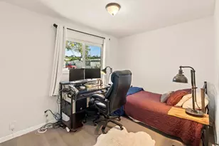 4657 Chateau Pl, San Diego, CA 92117 - Photo 19