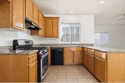 915 Stoneys Lane, El Cajon, CA 92021 - Photo 9