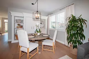 1573 Cypress Creek Ct, Vista, CA 92084 - Photo 9