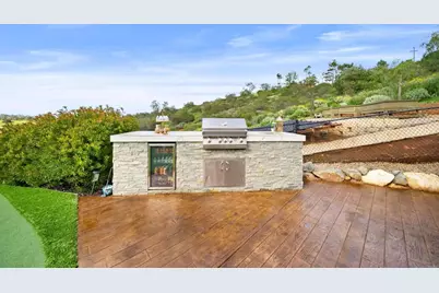 14546 Highcrest Court, Poway, CA 92064 - Photo 57