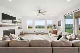 14546 Highcrest Ct, Poway, CA 92064 - Photo 13