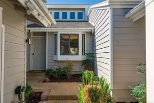 1015 Gleneagles Pl, Vista, CA 92081 - Photo 3