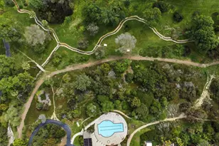 1089 Woodlake Dr, Cardiff by the Sea, CA 92007 - Photo 17