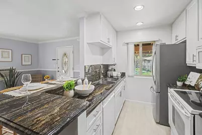 6410 Bell Bluff Avenue, San Diego, CA 92119 - Photo 19