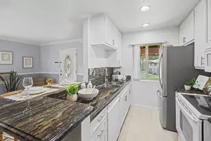 6410 Bell Bluff Ave, San Diego, CA 92119 - Photo 19