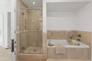 700 W E St, San Diego, CA 92101 - Photo 7