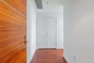 700 W E St, San Diego, CA 92101 - Photo 11