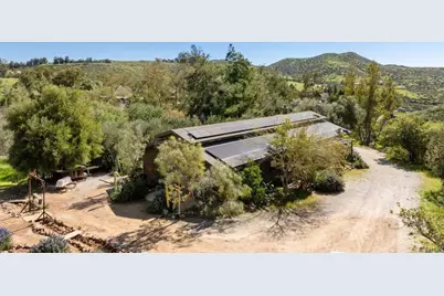 40707 Intrepid Rd, Hemet, CA 92544 - Photo 39