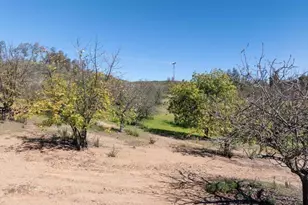 40707 Intrepid Rd, Hemet, CA 92544 - Photo 65