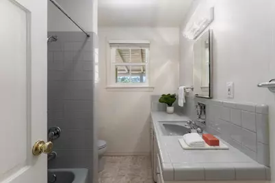 1381 W Muirlands Drive, La Jolla, CA 92037 - Photo 21