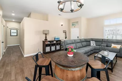 39528 Montebello Way, Murrieta, CA 92563 - Photo 3