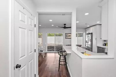 12583 Camarero Court, San Diego, CA 92130 - Photo 11