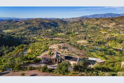 13005 Via Suena, Valley Center, CA 92082 - Photo 37