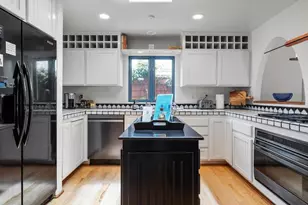 2027 Glasgow Ave, Cardiff by the Sea, CA 92007 - Photo 15