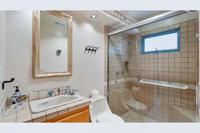 2027 Glasgow Avenue, Cardiff by the Sea, CA 92007 - Photo 25