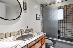 2027 Glasgow Ave, Cardiff by the Sea, CA 92007 - Photo 19