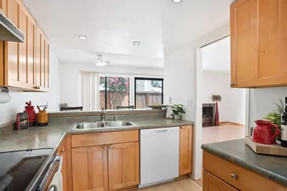 3708 Harvard Drive, Oceanside, CA 92056 - Photo 7