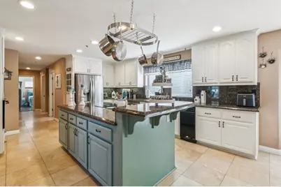 29950 Robbie Ln, Vista, CA 92084 - Photo 7