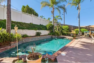 29950 Robbie Ln, Vista, CA 92084 - Photo 39