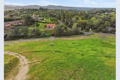 3600 Linda Vista Drive, Fallbrook, CA 92028 - Photo 7