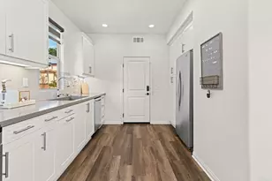 16094 Veridian Cir, San Diego, CA 92127 - Photo 7