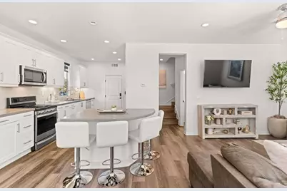 16094 Veridian Cir, San Diego, CA 92127 - Photo 3