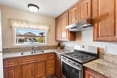 2904 E Barnwell Street, Oceanside, CA 92054 - Photo 9