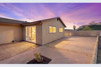 2904 E Barnwell Street, Oceanside, CA 92054 - Photo 23